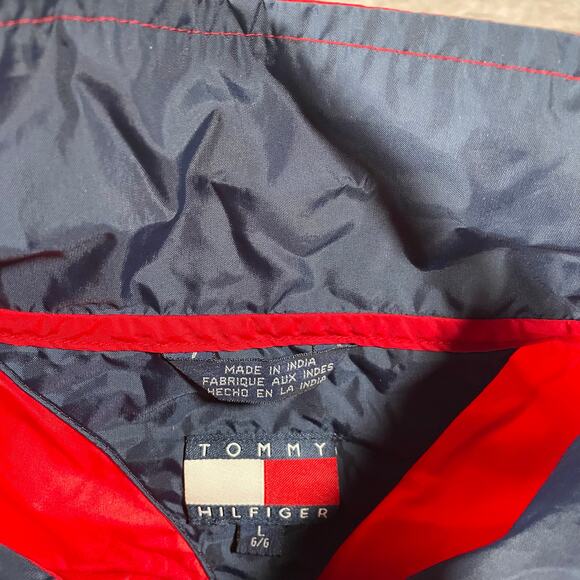 Vintage Women’s Tommy Hilfiger Embroidered Logo Pullover Windbreaker - Picture 5 of 5